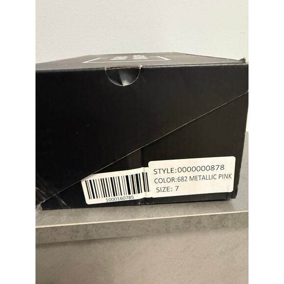 VICI Shu Shop ENYA metallic pink heel size 7 New with box $64 retail - Picture 9 of 9